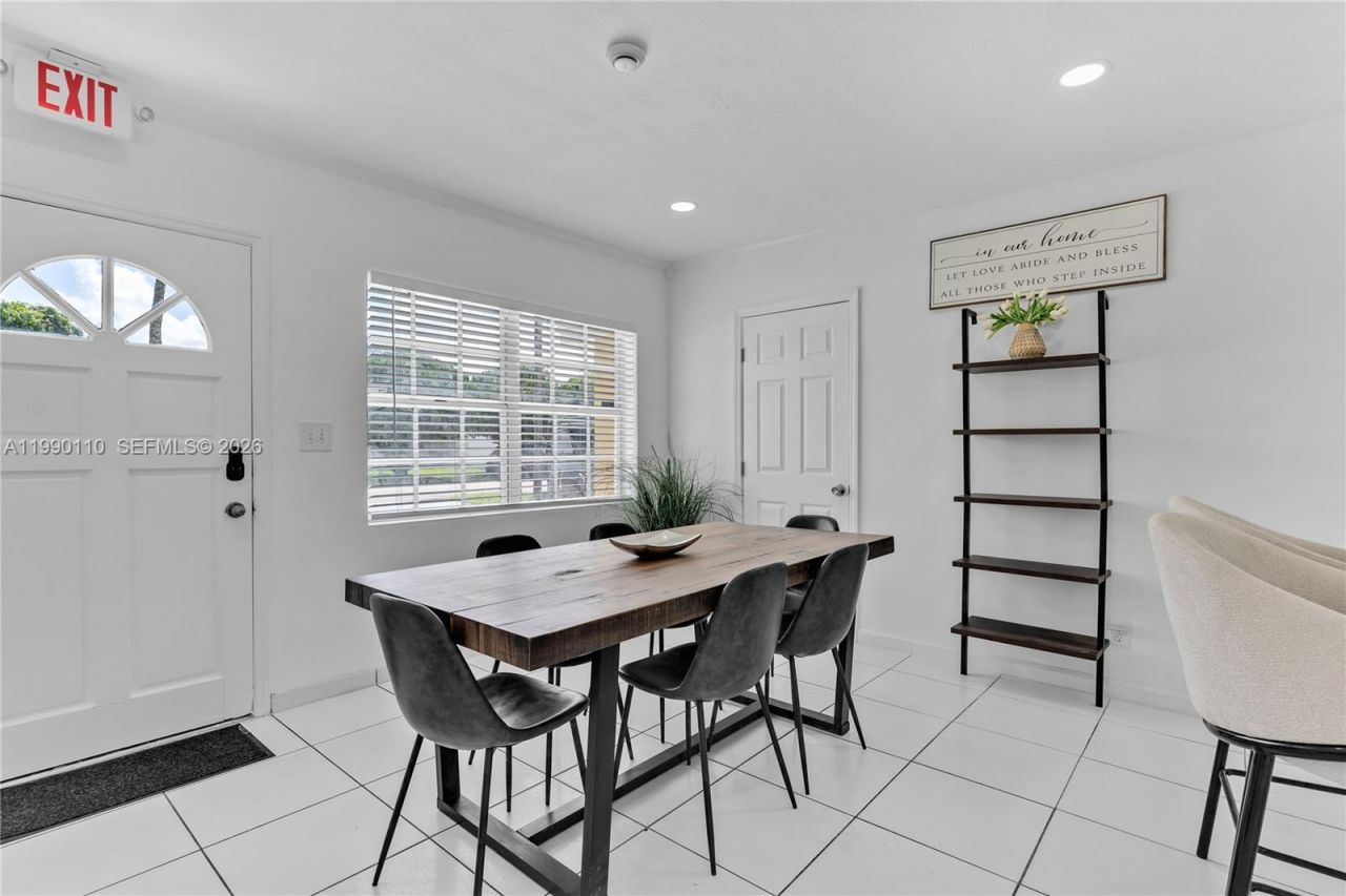 6445 SW 22nd Ct, Miramar, FL 33023 Photo