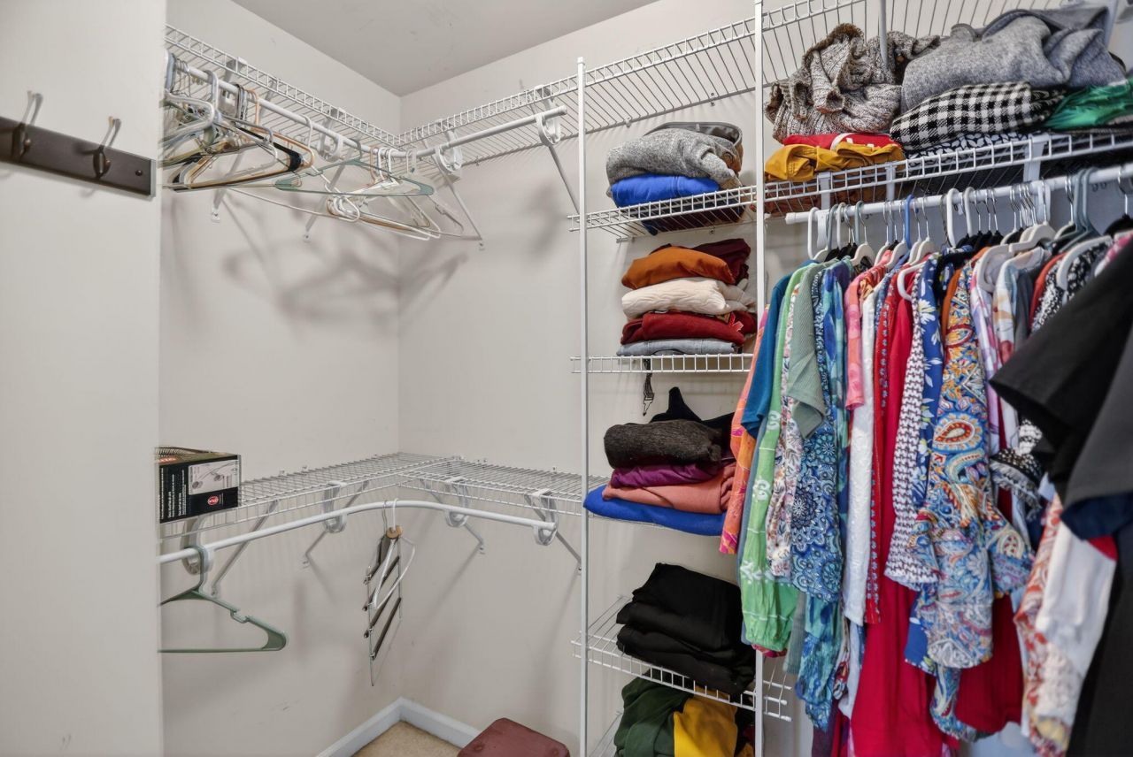 173 Mayfield Drive Photo 36