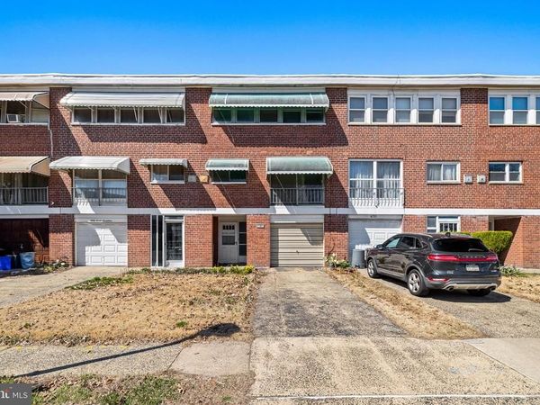 6715 EGRET PLACE, PHILADELPHIA, PA 19142