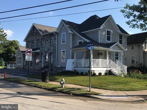 400 W WAYNE AVENUE , Unit 3, WAYNE, PA 19087