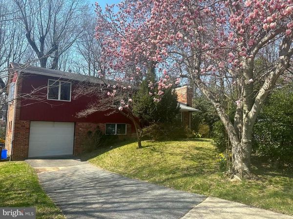 6327 TONE COURT, BETHESDA, MD 20817