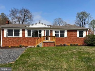 7183 OAK DRIVE, REVA, VA 22735