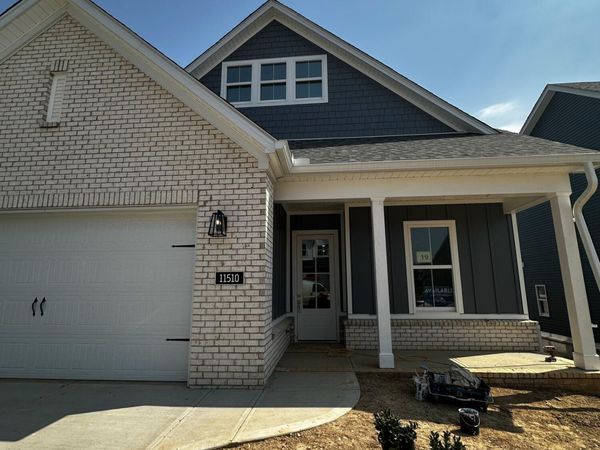 11510 Olympic Valley Drive, Knoxville, TN 37932