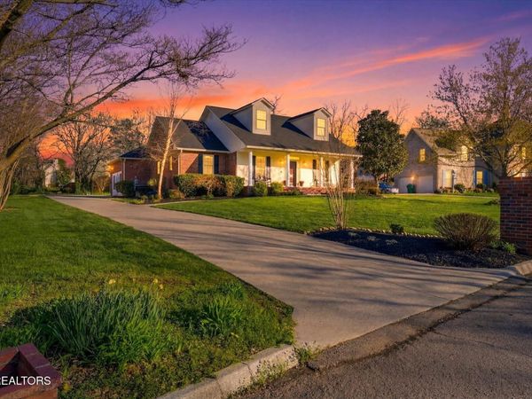 5804 Rosedown Court, Knoxville, TN 37918