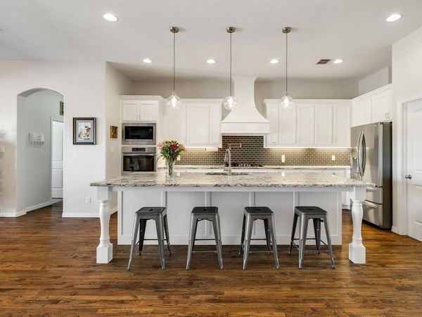 5750 High Mesa Drive, Justin, TX 76247