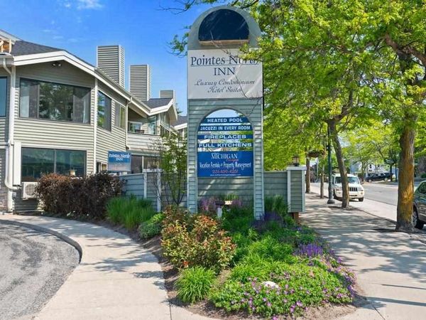 101 Michigan Avenue, Unit 103, Charlevoix, MI 49720