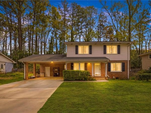 1373 Sanden Ferry Drive, Decatur, GA 30033