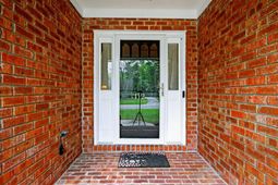 112 Delaney Circle photo 4