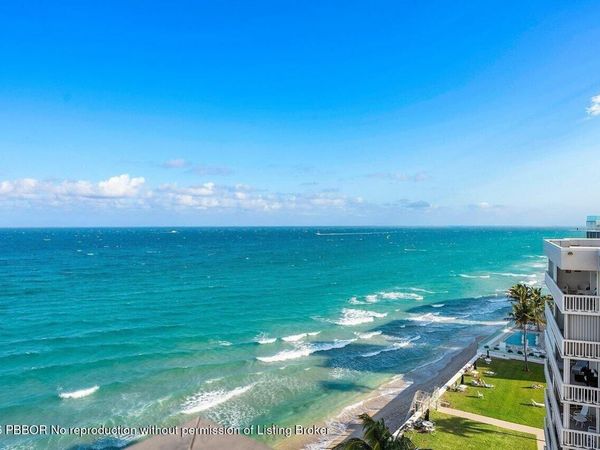 3560 S Ocean Boulevard, Unit PH-1, South Palm Beach, FL 33480