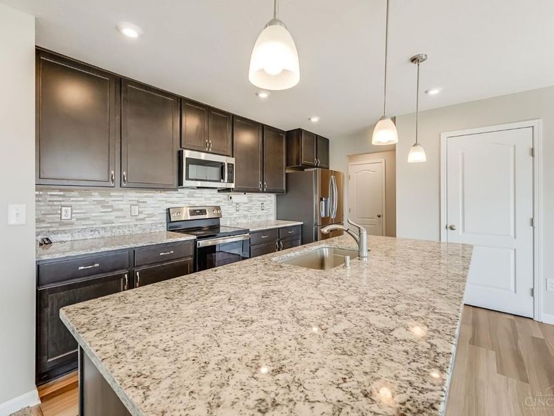 7860 Ellington Court, Hamilton Twp, OH 45039 Photo 12