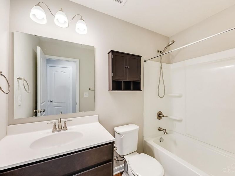 7860 Ellington Court, Hamilton Twp, OH 45039 Photo 19