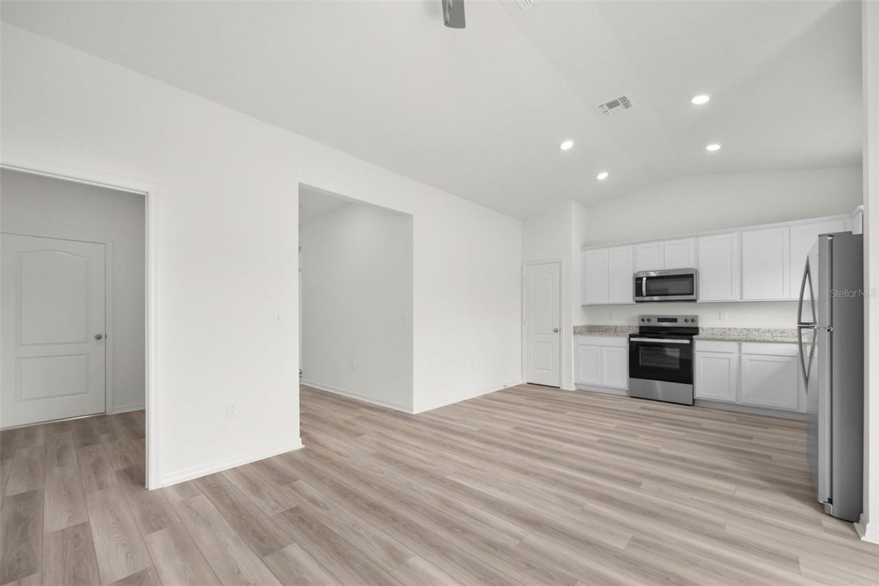 13323 Tula Loop, Astatula, FL 34705 Photo