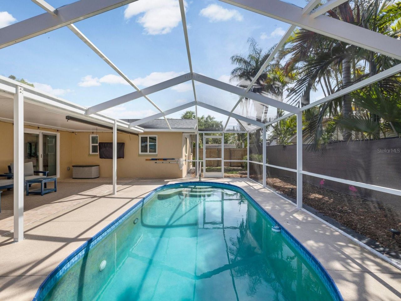 2086 Lakewood Drive, Clearwater, FL 33763 Photo