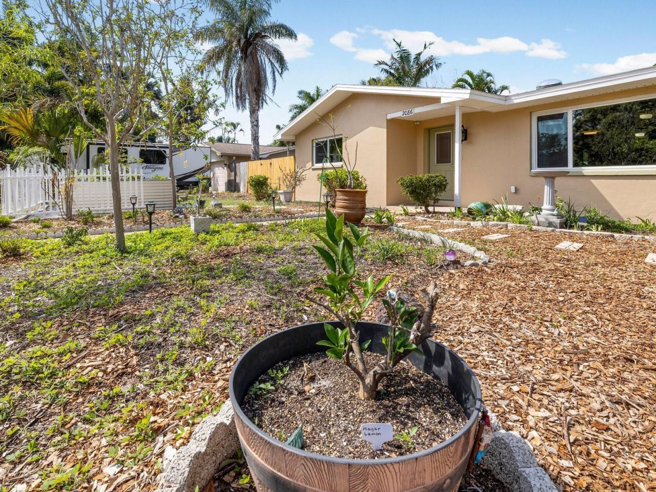 2086 Lakewood Drive, Clearwater, FL 33763 Photo