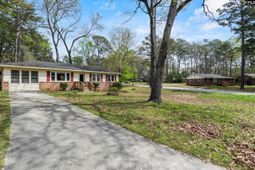 334 Pitney Road  photo 4