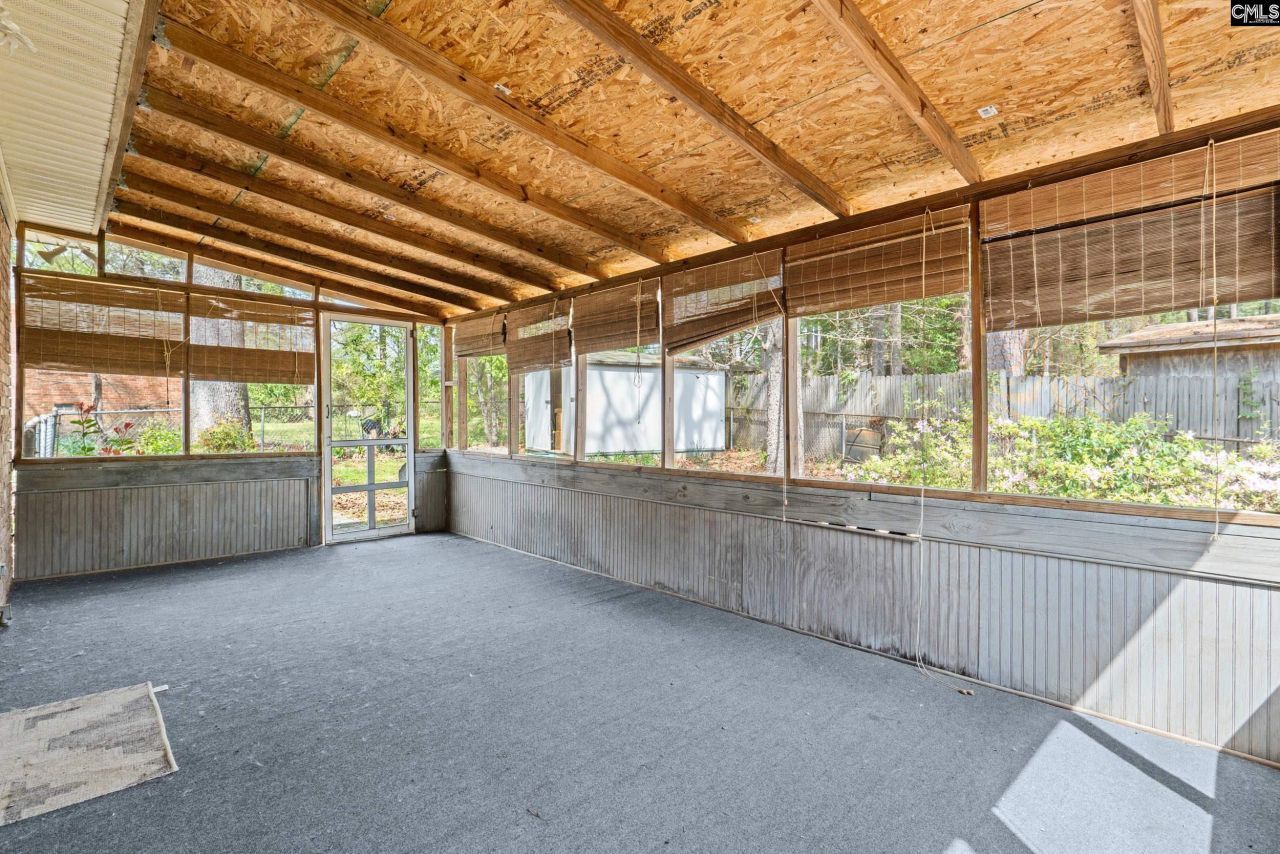 334 Pitney Road  Photo 24