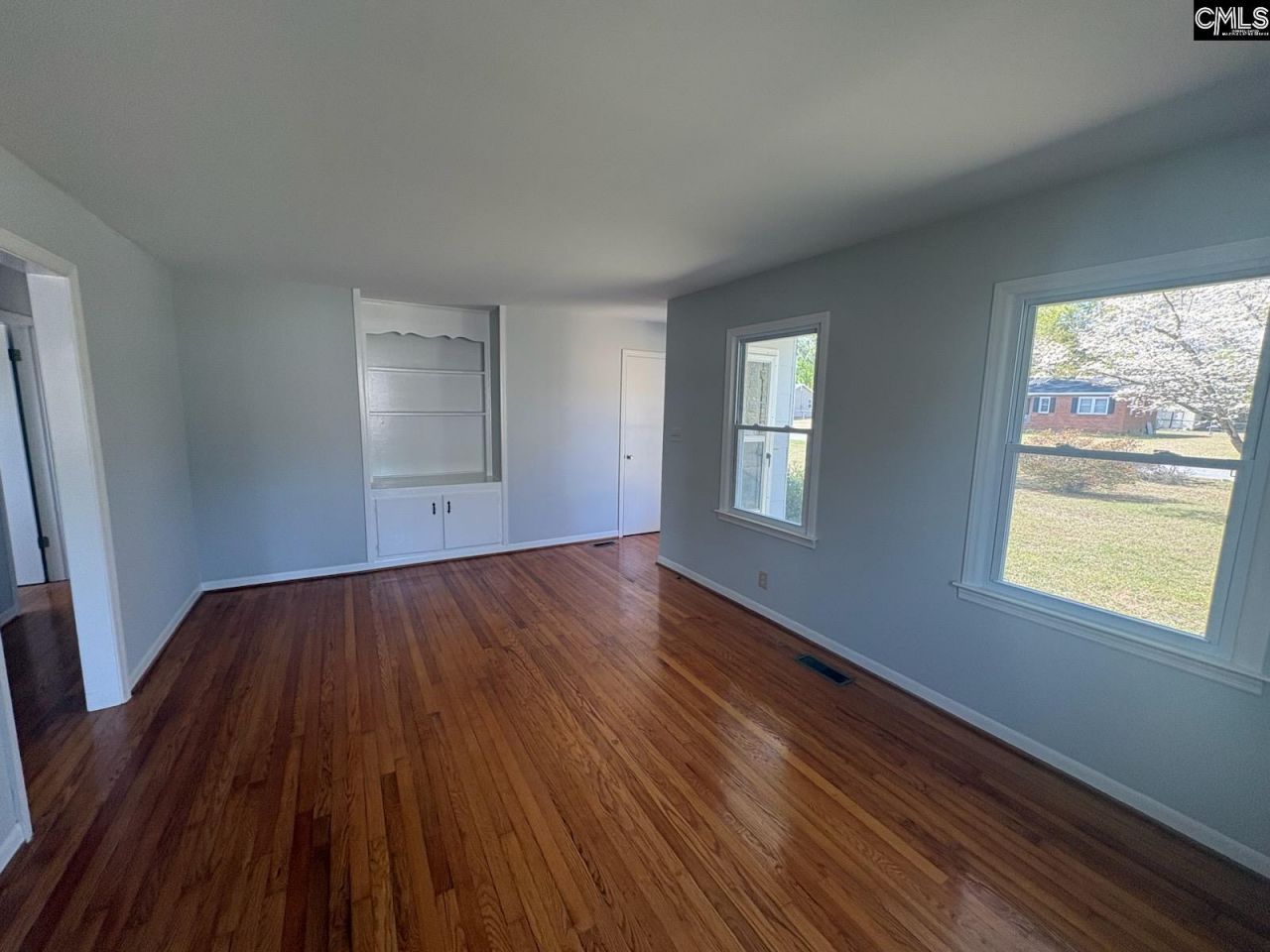 228 Pecan Drive Photo 7