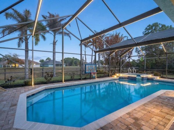 5593 NW Wesley Road, Port St. Lucie, FL 34986