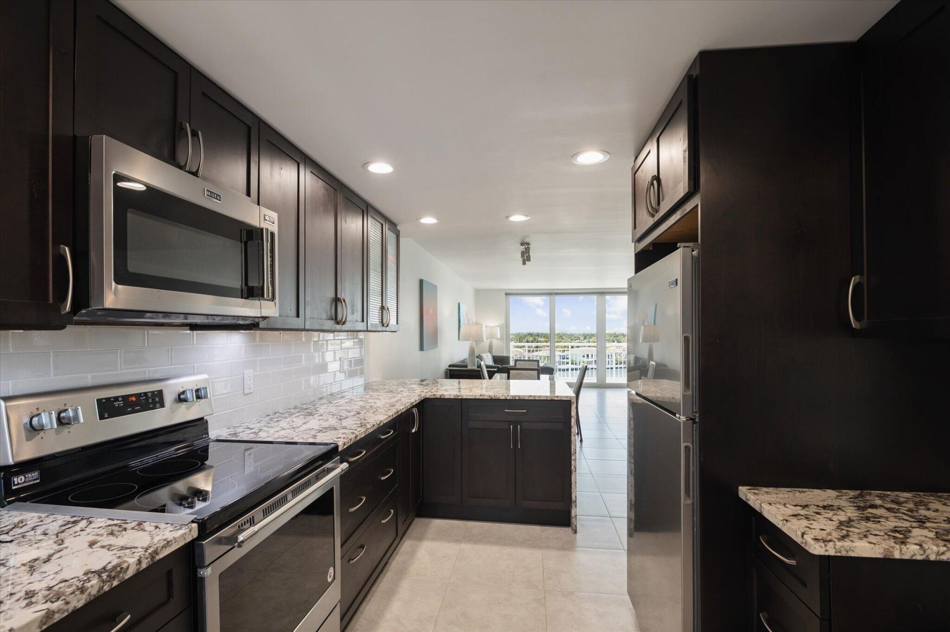 511 Bayshore Drive, Unit 802, Fort Lauderdale, FL 33304 Photo