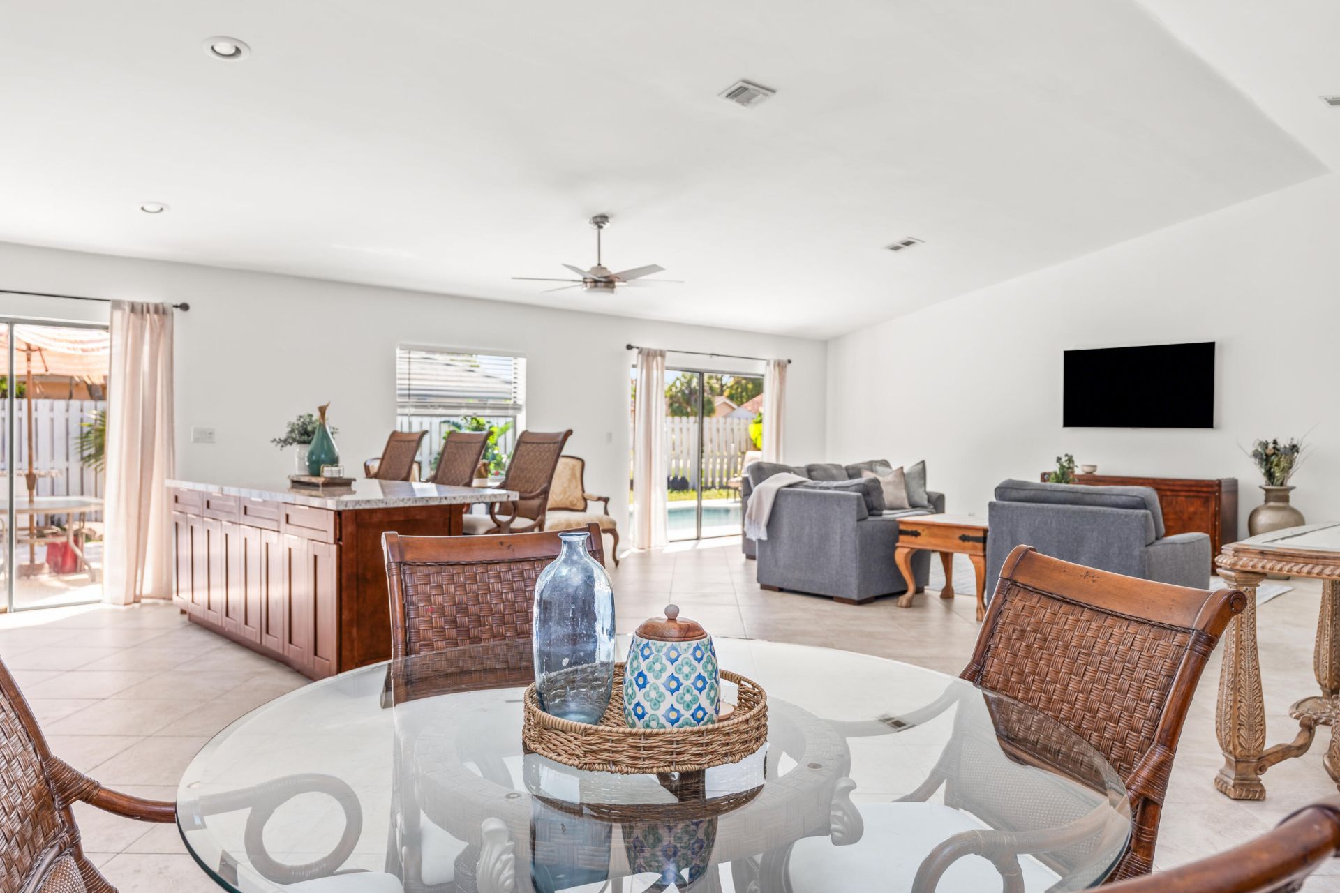 454 Prairie Rose Lane, Boca Raton, FL 33487 Photo