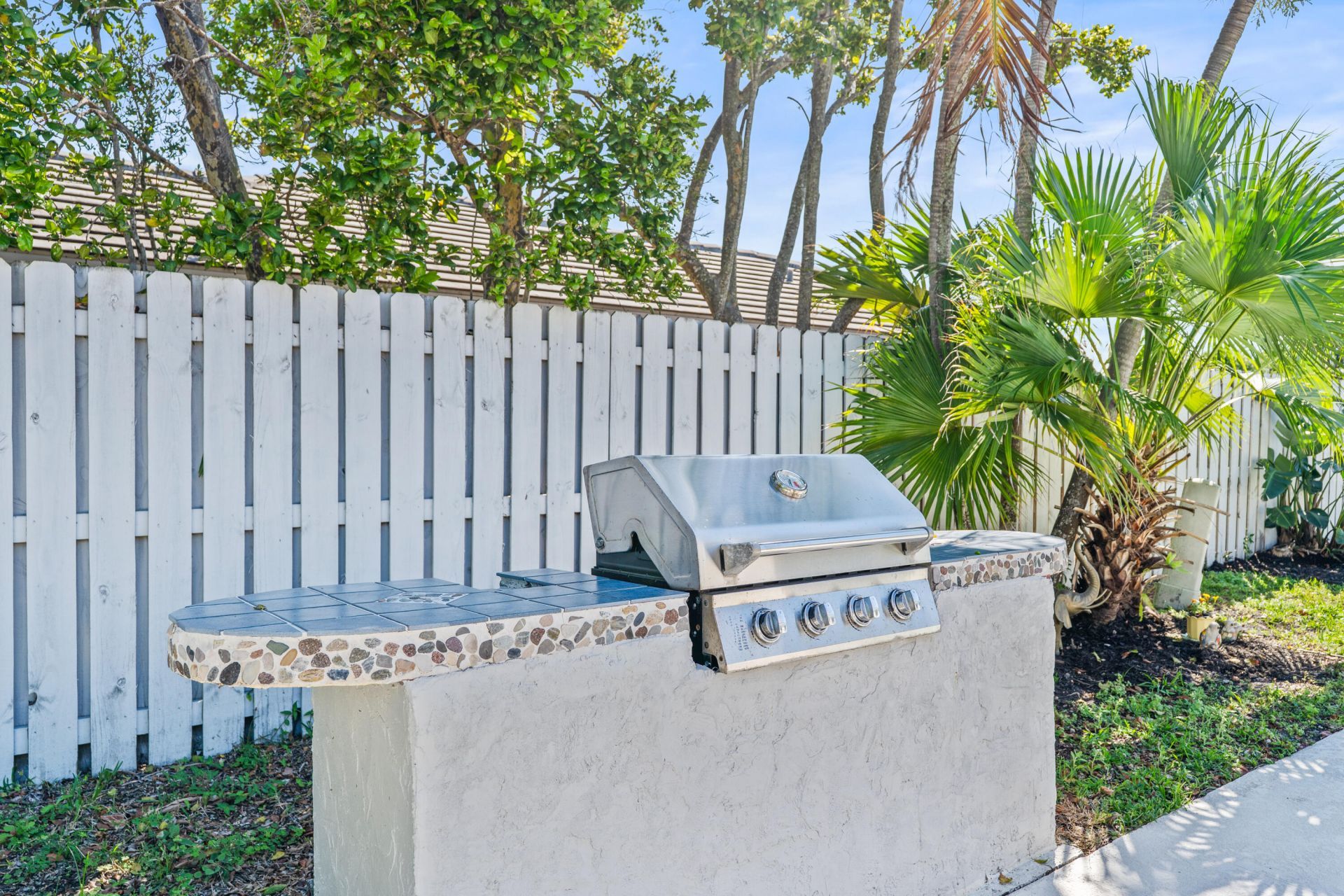 454 Prairie Rose Lane, Boca Raton, FL 33487 Photo