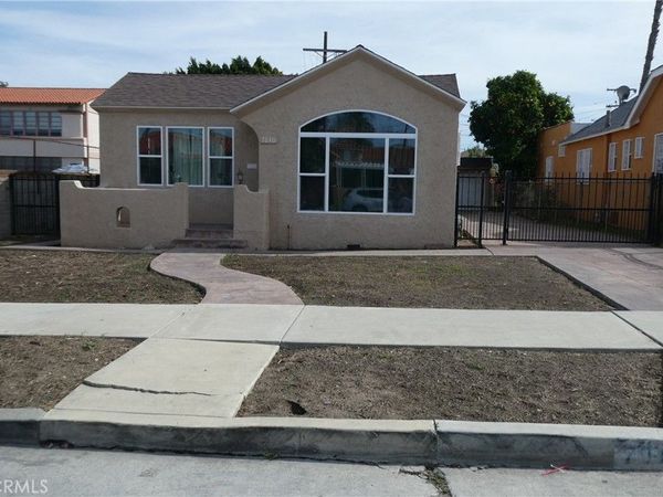 7040 Arlington, Los Angeles, CA 90043