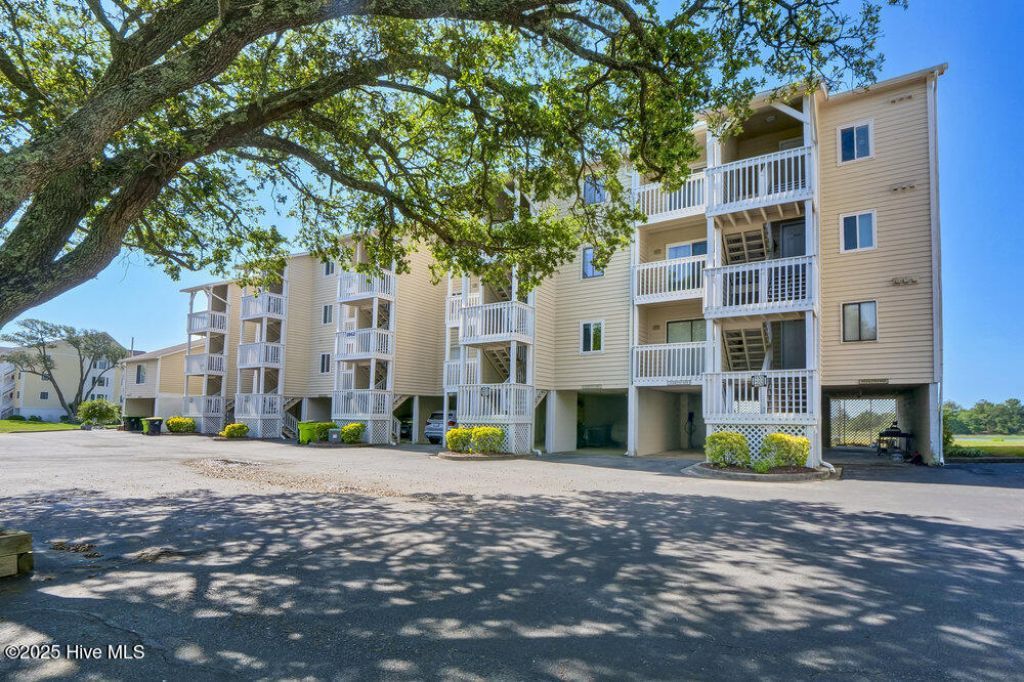 1912 Goose Creek Road Sw, Unit 4302, Ocean Isle Beach, NC 28469 Main Photo