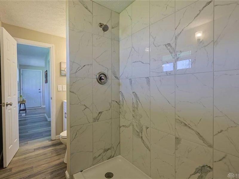 5595 Shady Oak Street, Huber Heights, OH 45424 Photo 21