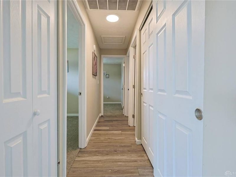 5595 Shady Oak Street, Huber Heights, OH 45424 Photo 36