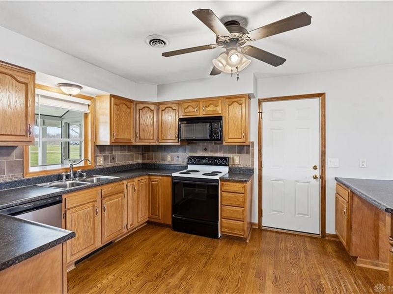 3907 Springboro Road, Clearcreek Township, OH 45036 Photo 12