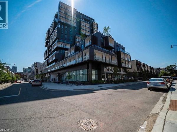 80 VANAULEY Street , Unit 120, Toronto, ON M5T0C9