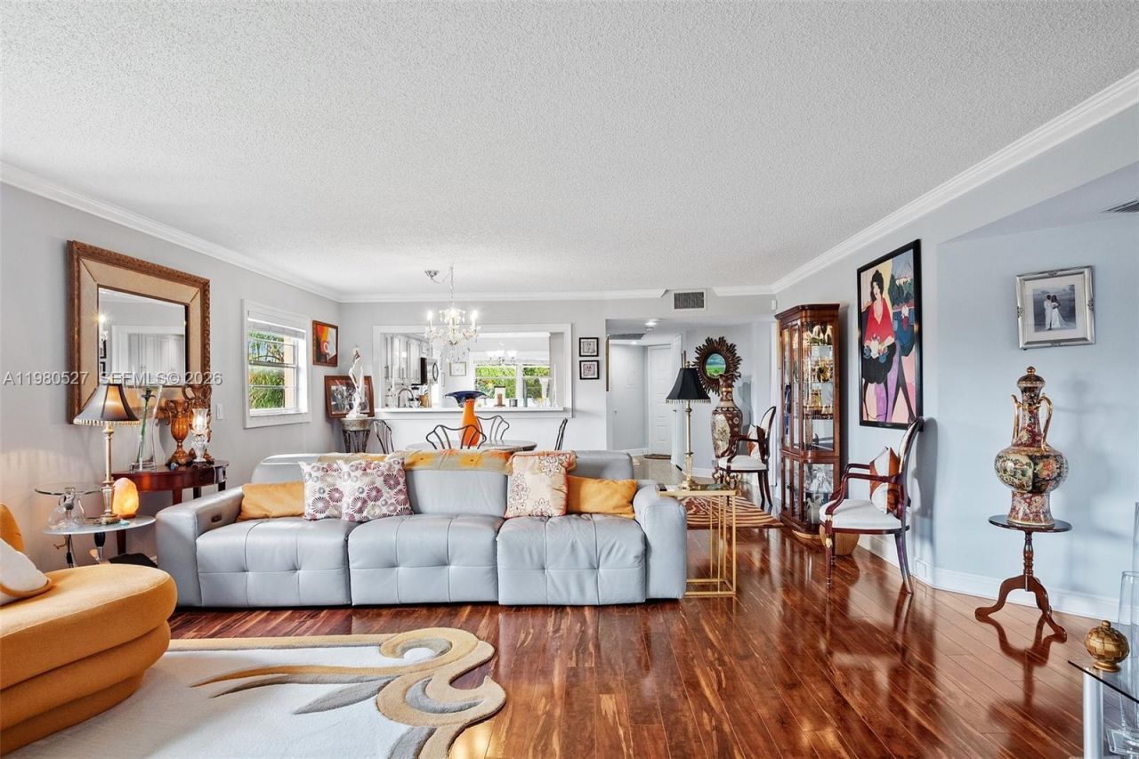 12950 SW 4th Ct , Unit 312H, Pembroke Pines, FL 33027 Photo