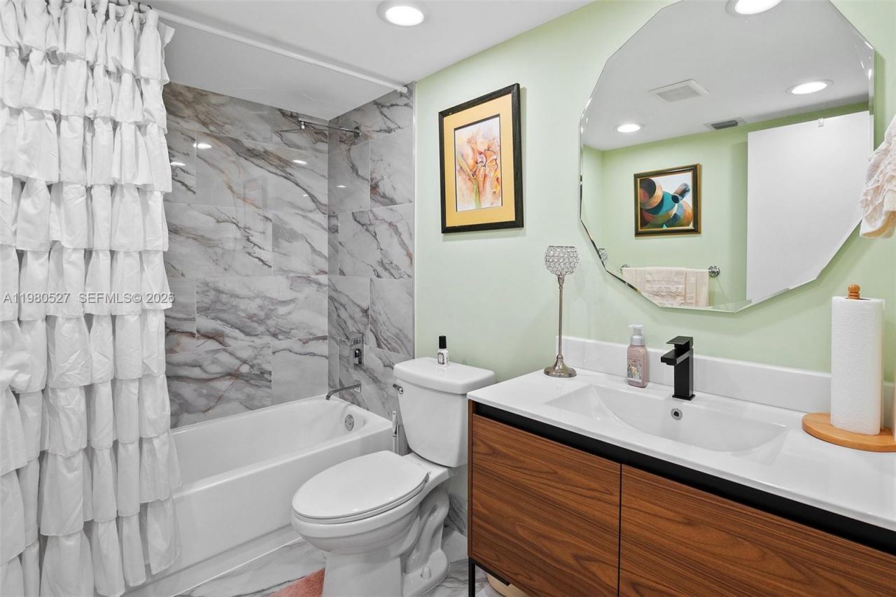 12950 SW 4th Ct , Unit 312H, Pembroke Pines, FL 33027 Photo