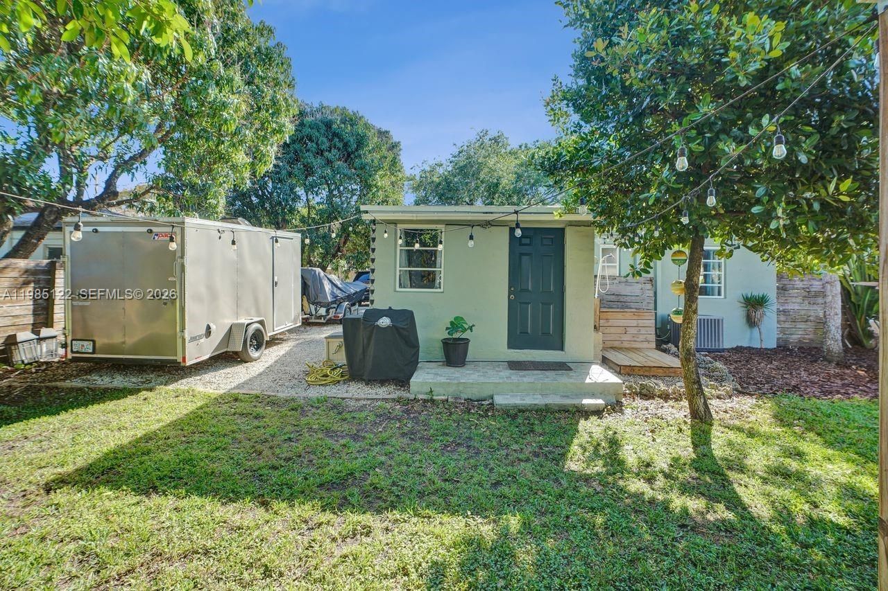 6420 SW 58th Pl, South Miami, FL 33143 Photo