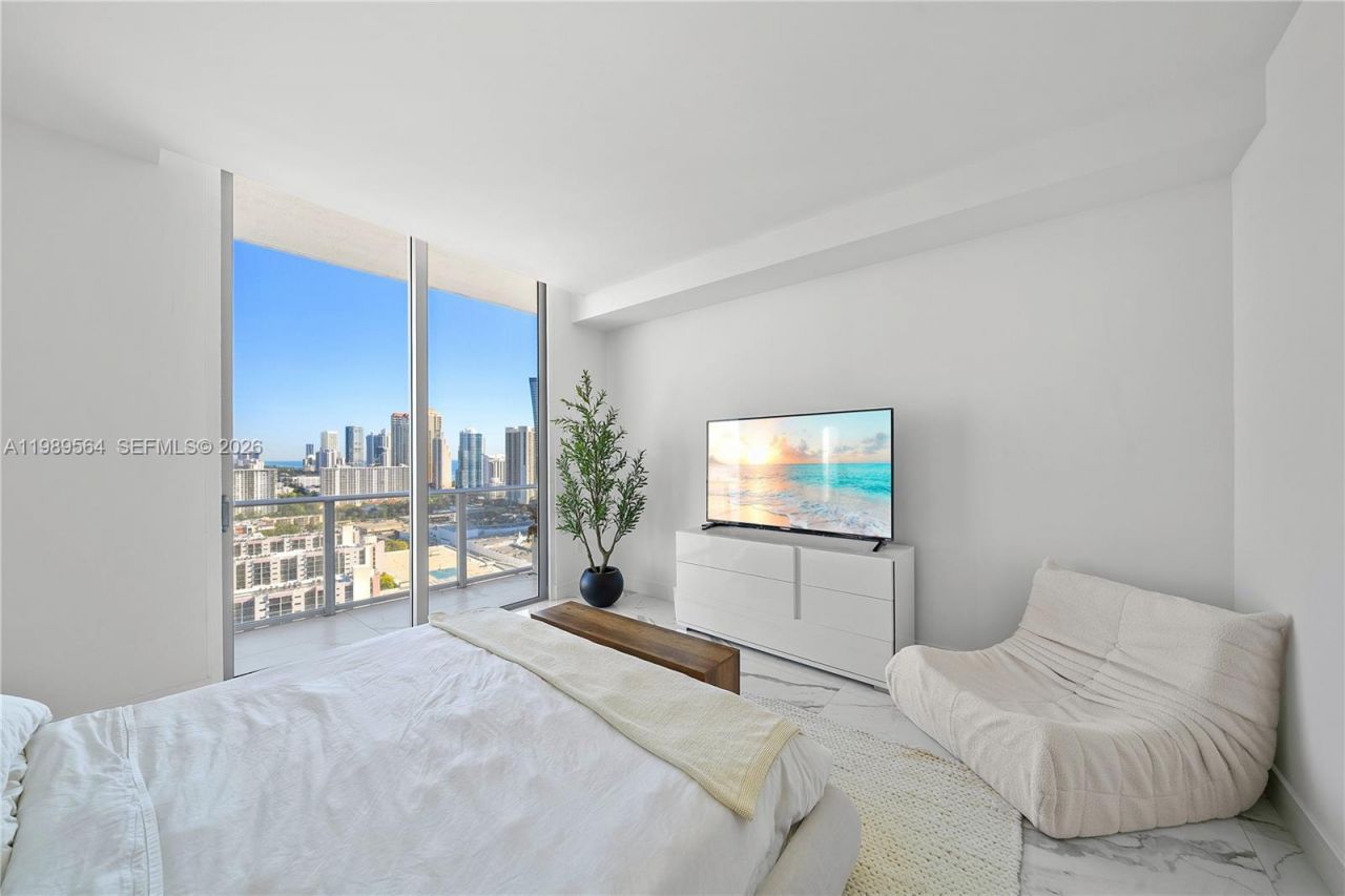 300 Sunny Isles Blvd , Unit 4-TS-03, Sunny Isles Beach, FL 33160 Photo