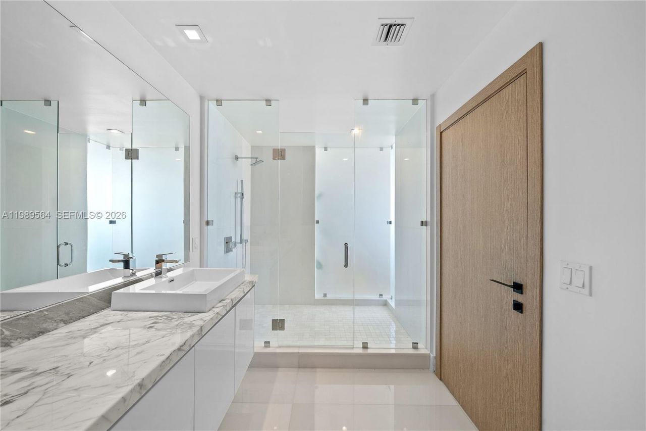 300 Sunny Isles Blvd, Unit 4-TS-03, Sunny Isles Beach, FL 33160 Photo