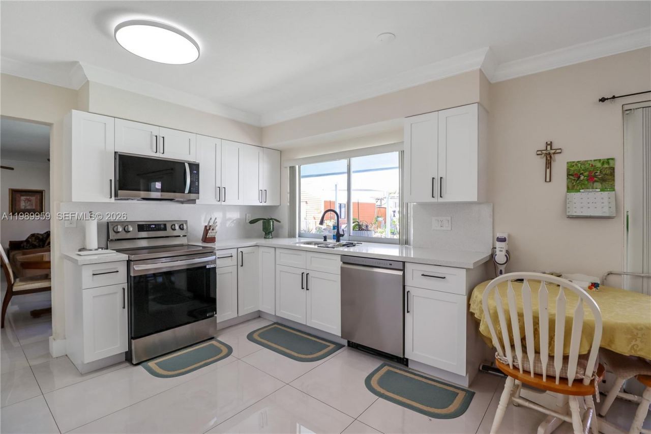 10941 SW 180th St , Miami, FL 33157 Photo