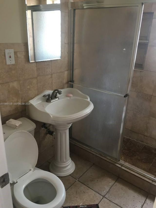 625 E 8th Ct , Hialeah, FL 33010 Photo