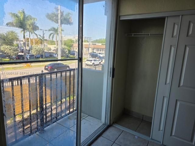 16450 NW 2nd Ave, Unit 215, Miami, FL 33169 Photo