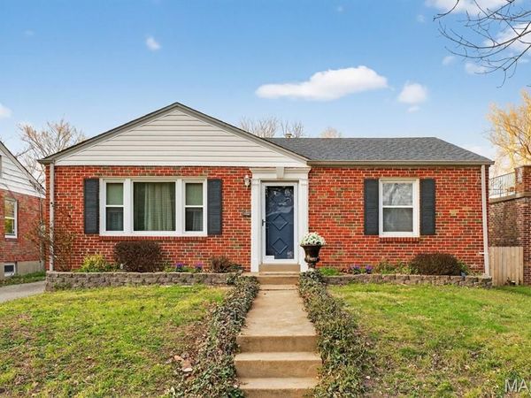 6929 Dartmouth Avenue, University City, MO 63130