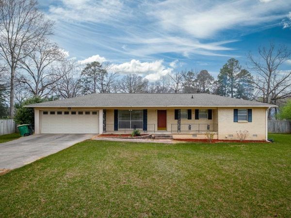 10 Dee Dee Circle, Little Rock, AR 72223
