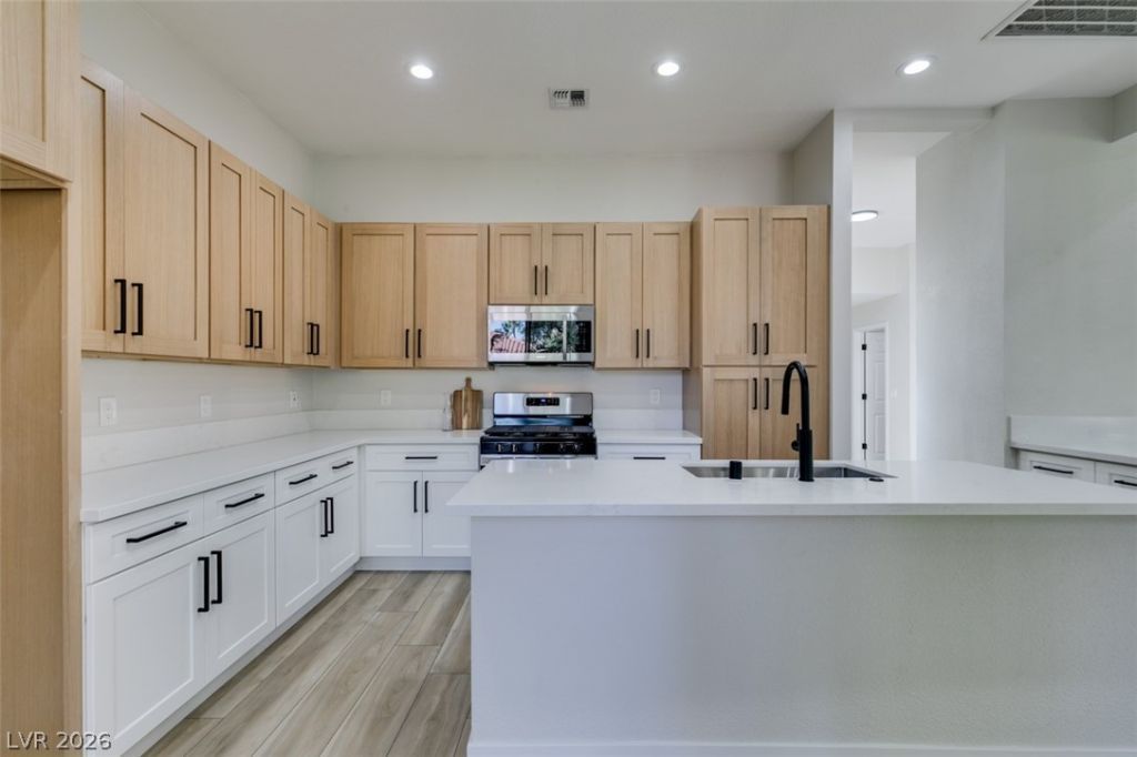 2784 Cape Hope Way, Las Vegas, NV 89121 Main Photo