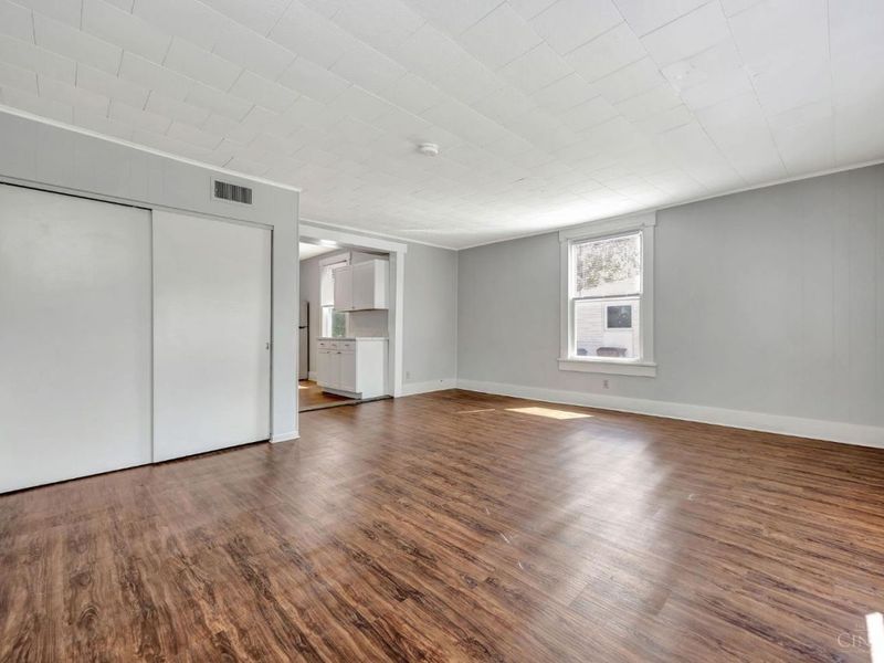 108 W Vine Street, Oxford, OH 45056 Photo 3