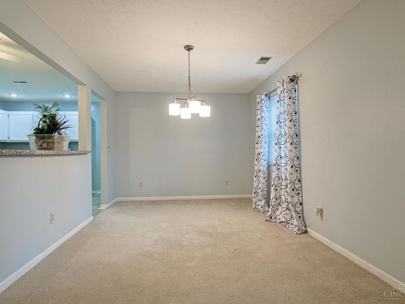 3703 W Galbraith Road, Cincinnati, OH 45247 Photo 10