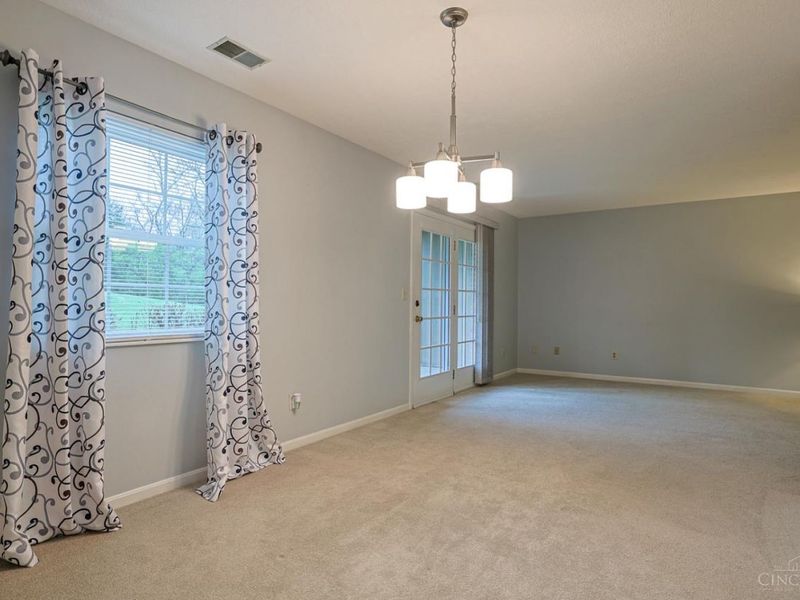 3703 W Galbraith Road, Cincinnati, OH 45247 Photo 11