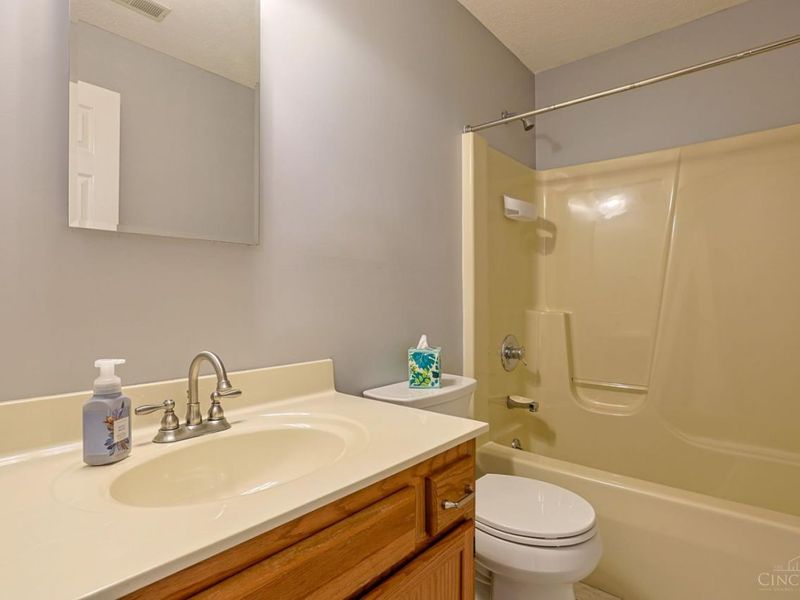 3703 W Galbraith Road, Cincinnati, OH 45247 Photo 21