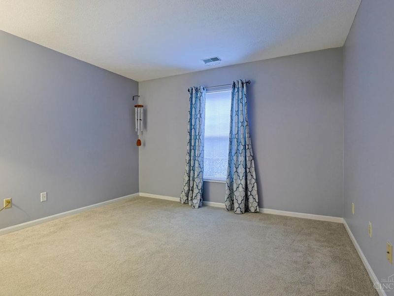 3703 W Galbraith Road, Cincinnati, OH 45247 Photo 22