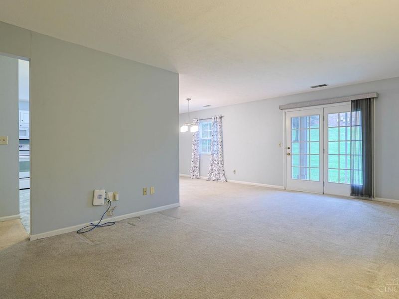 3703 W Galbraith Road, Cincinnati, OH 45247 Photo 7