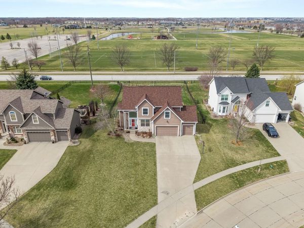 1510 NW Maple Place , Ankeny, IA 50023