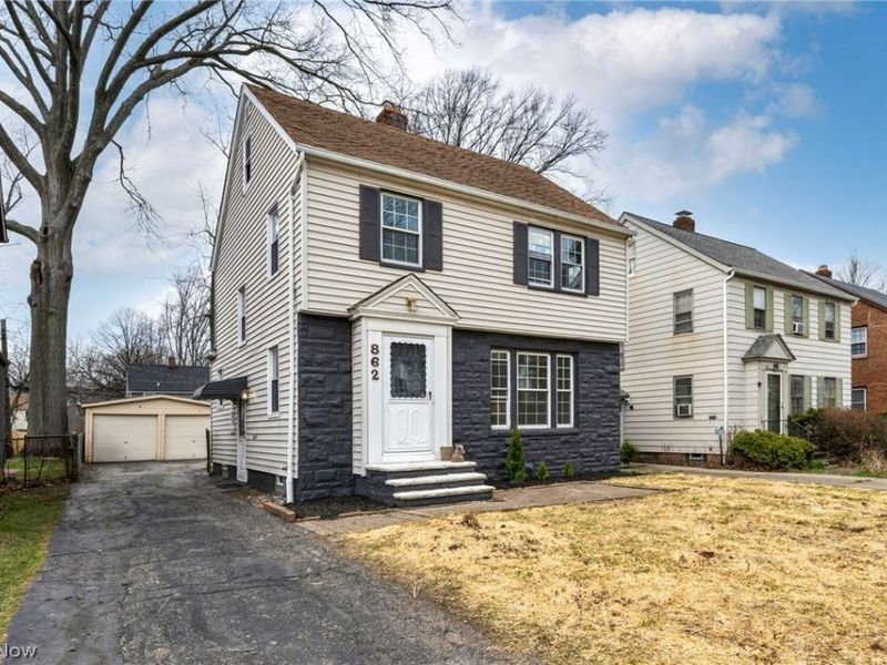 862 Keystone Drive , Cleveland Heights, OH 44121 Photo 3